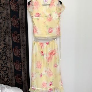 Two piece floral set